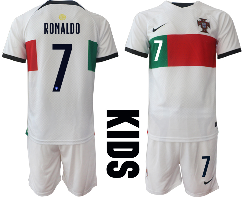 Beställa Fotbollströjor RONALDO #7 Beställa Fotbollströjor Portugal Bortatröja Barn VM 2022 Kortärmad + Korta byxor