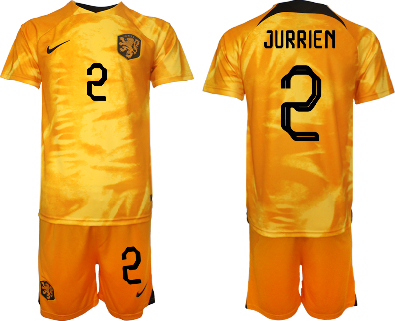 Beställa Fotbollströjor Nederländerna Hemmatröja VM 2022 Kortärmad + Korta byxor med tryck JURRIEN 2