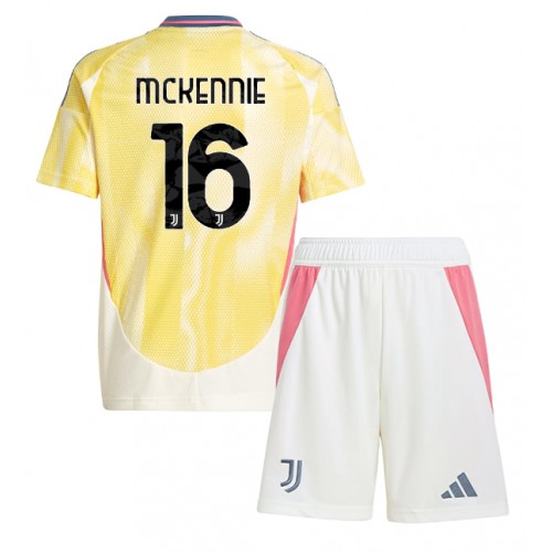 Fotbollsset Barn Bortatröja 2024/25 med tryck Weston McKennie 16
