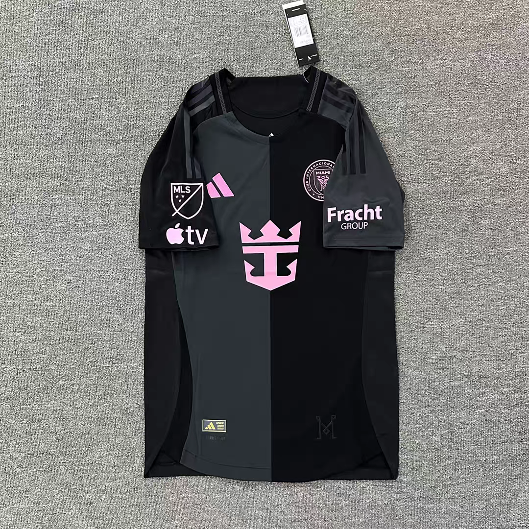 https://www.fotbollbilliga.com/wp-content/uploads/2025/04/Herr-Inter-Miami-Bortatroja-1.png