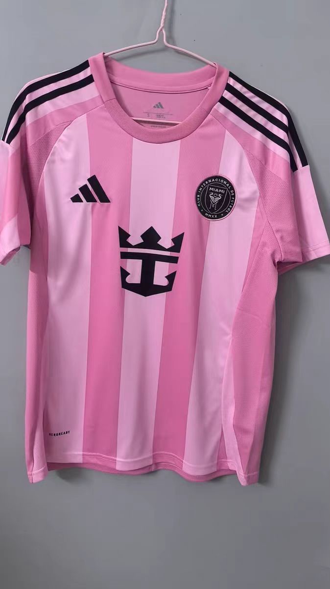 https://www.fotbollbilliga.com/wp-content/uploads/2025/04/Herr-Inter-Miami-Hemmatroja.jpg