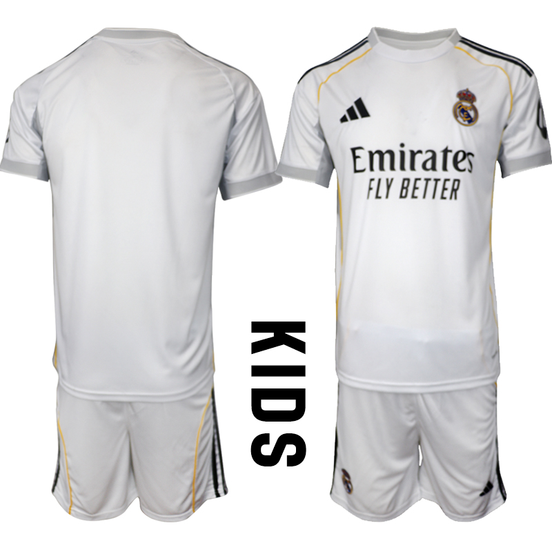 Köp Billiga Fotbollströjor Barn Real Madrid Hemmatröja 2025/26 Kortärmad + Shorts