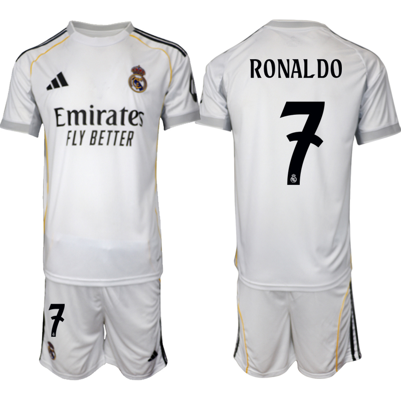 Köp Herr Real Madrid Hemmatröja 2025/26 Cristiano Ronaldo #7 Fotbollsmatchställ (kortärmad tröja + shorts)