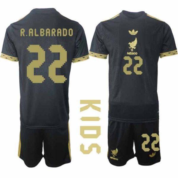Köp Mexiko 2025 Gold Cup Fotbollströja Barn Roberto Alvarado 22 Fotbollsklädset Kortärmad + Shorts
