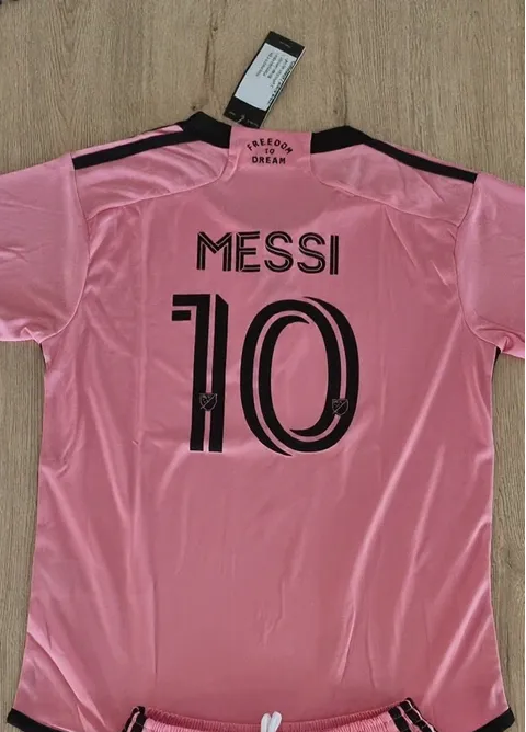 https://www.fotbollbilliga.com/wp-content/uploads/2025/05/Inter-Miami-CF-Hemmatroja-2024.png