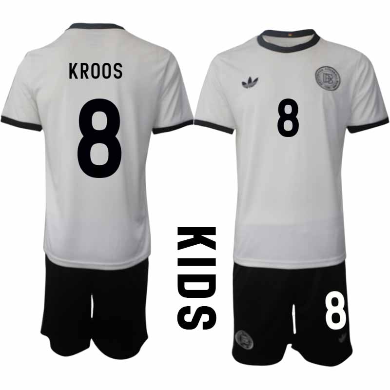 Fotbollströjor Barn Billiga Tyskland Hemmatröja 2025/26 Toni Kroos 8