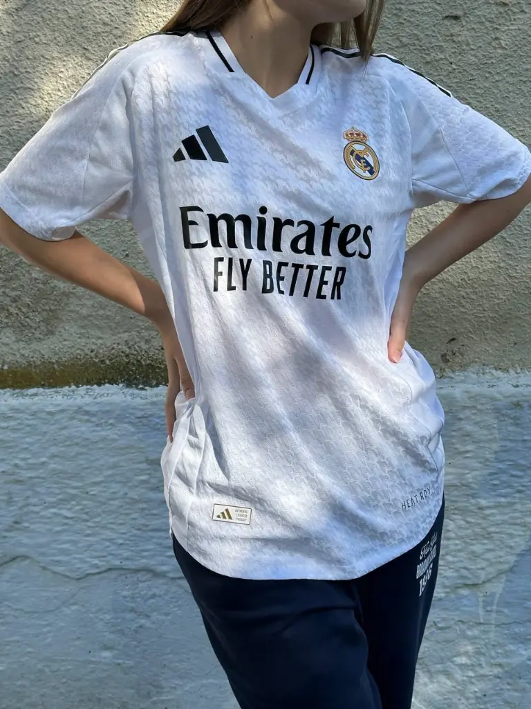 Billiga Dam Real Madrid Hemmatroja 2025.webp