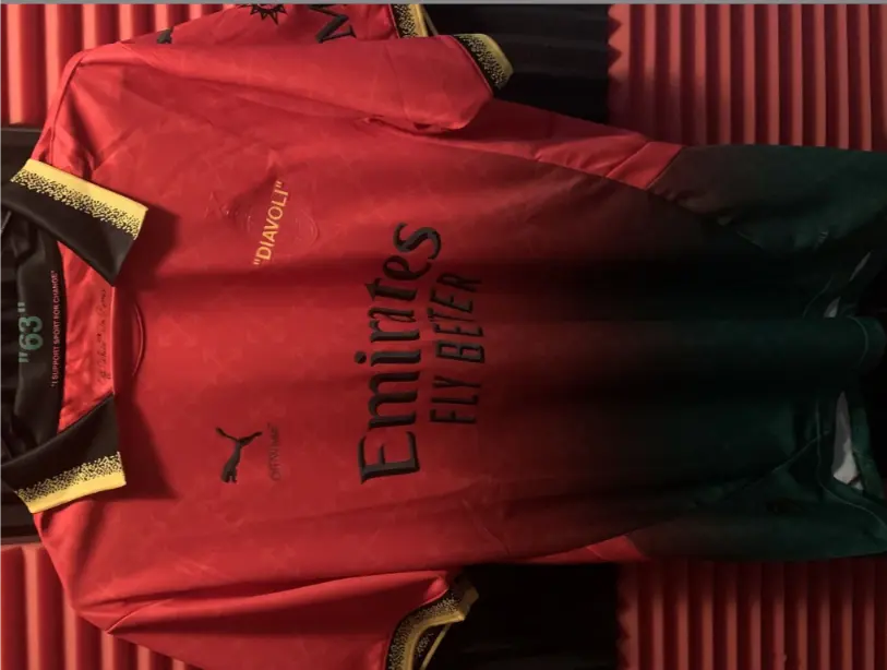 Fotbollstrojor Herr AC Milan Hemmatroja Off White 2025.webp