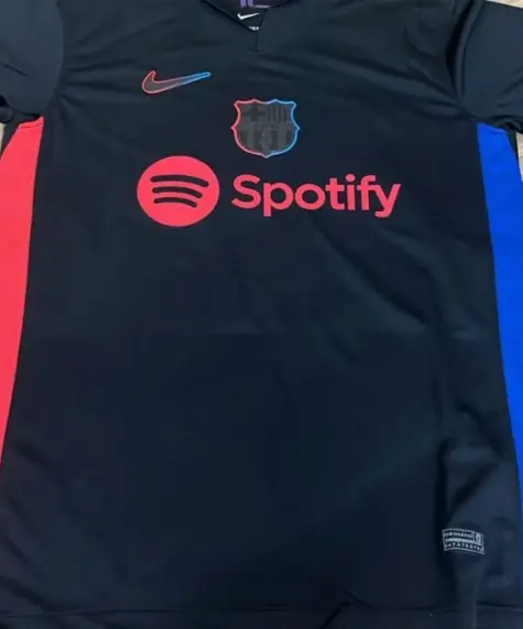 FC Barcelona Bortatroja 2025.webp