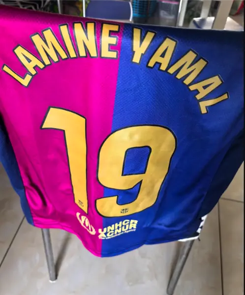 FC Barcelona Hemma troja 2024-25 Lamine Yamal 19-1.webp