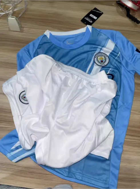 Barn Manchester City Hemmatroja 2025-26 Fotbollsstall.webp