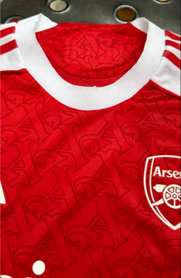 Arsenal Hemmatroja 2026 Herr Fotbollstroja.webp