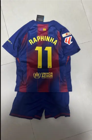 Fotbollsklader Set Barn FC Barcelona Hemmatroja 2026 Raphinha Belloli-11.webp