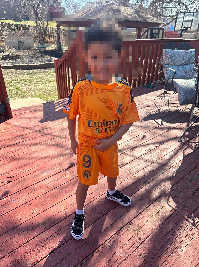 Real Madrid Bortatroja 2025 Kylian Mbappe 9.jpg
