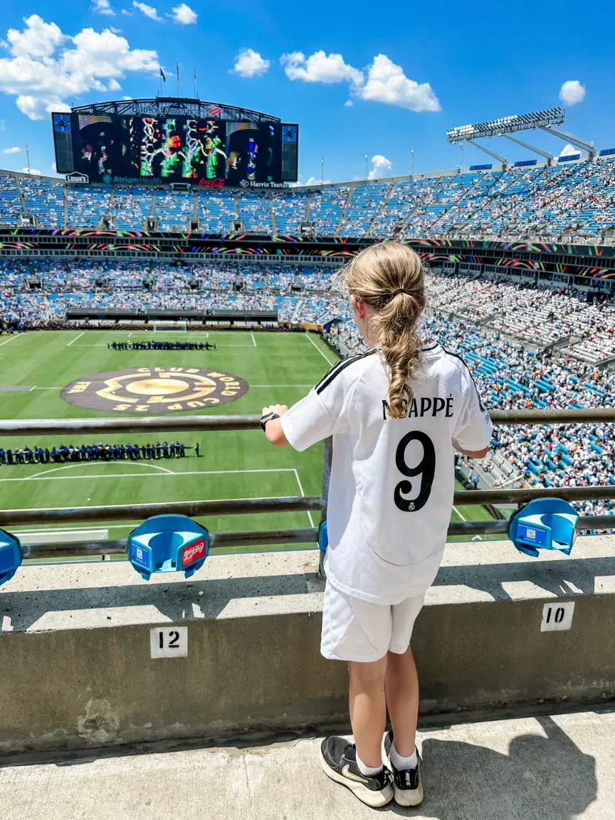 Real Madrid Hemma troja 2025.webp