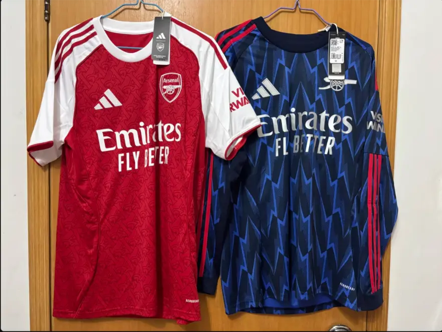 Fotbollstrojor Billigt Herr Arsenal Bortatroja 2025 Langarmad.webp