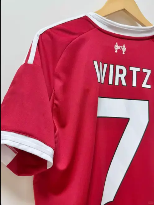 Fotbollstrojor med tryck Florian Wirtz 7 Liverpool Hemmatroja 2025-2.webp