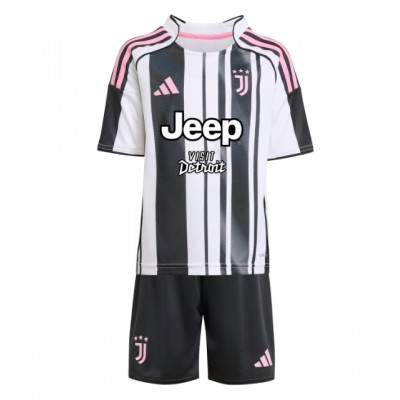 Fotbollsset Barn Juventus Hemmaställ 2025/26 Francisco Conceição 7