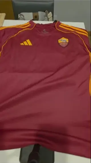 Billiga Fotbollstrojor Herr AS Roma Hemma Fotbollstroja 2026 Kortarmad.webp