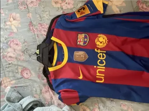 Fotbollstroja Billig FC Barcelona Hemmatroja Barn Retro 2010 2011.webp