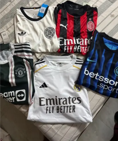 Kopa Real Madrid Hemmatroja 2026 Herr Kortarmad Med Eget Namn.webp