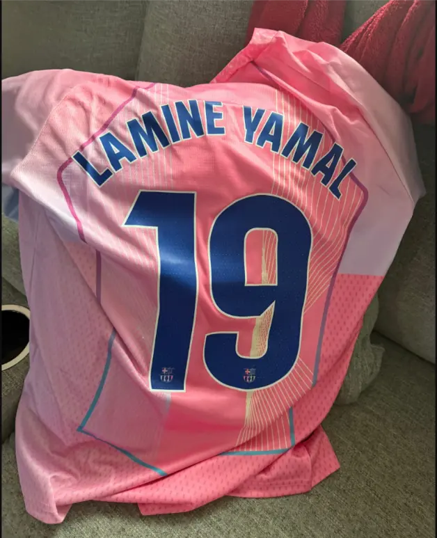 Lamine Yamal troja 2026.webp