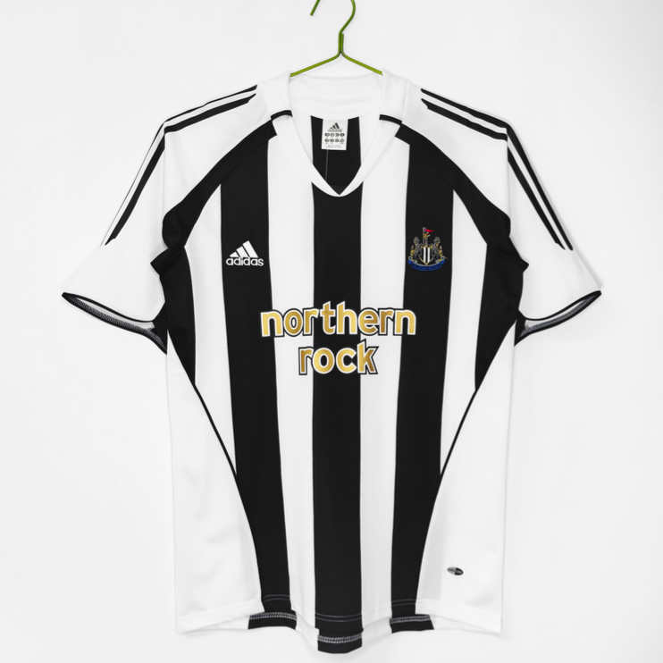 Newcastle United 2005/06 Retro Hemmatröja