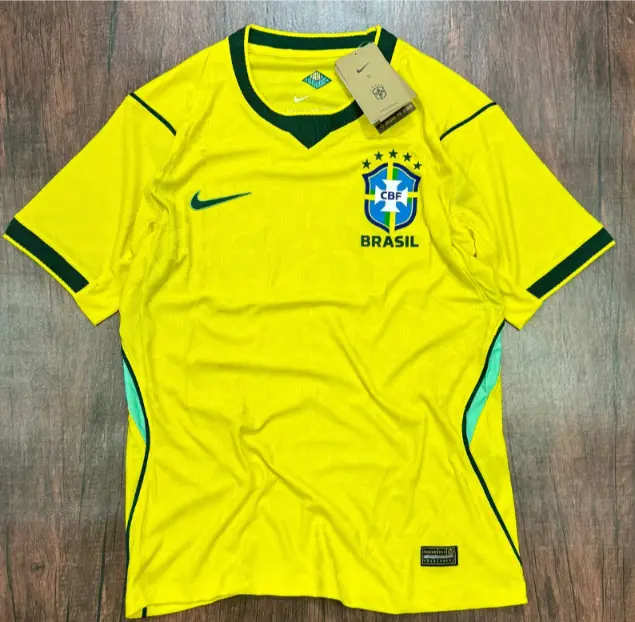Billiga Fotbollstrojor Herr Brasilien Hemmatroja VM 2026 Kortarmad.webp