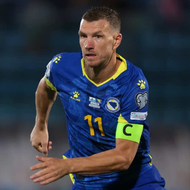Bosnien och Hercegovina Hemmatröja VM 2026 Edin Džeko 11 -2
