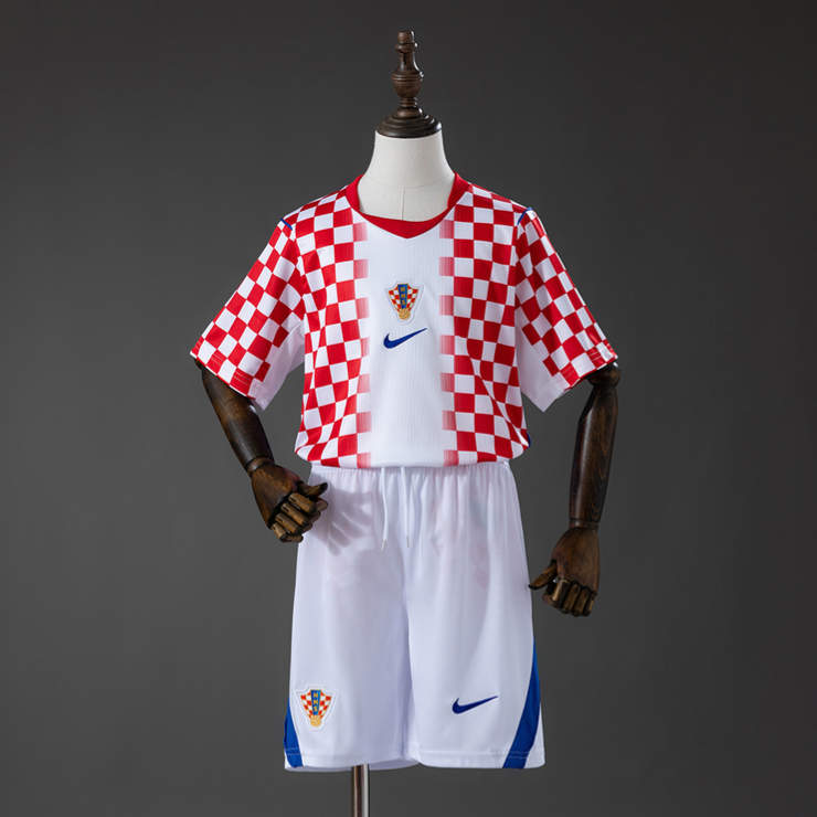 Kroatien Hemmatröja VM 2026 Barn Matchtröja Med Shorts
