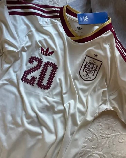 Spanien Bortatroja VM 2026 Herr Pedri 20 Troja.webp