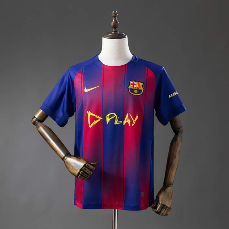 Billiga Fotbollströja Barcelona 2025/26 x DPLAY Herr Kortärmad