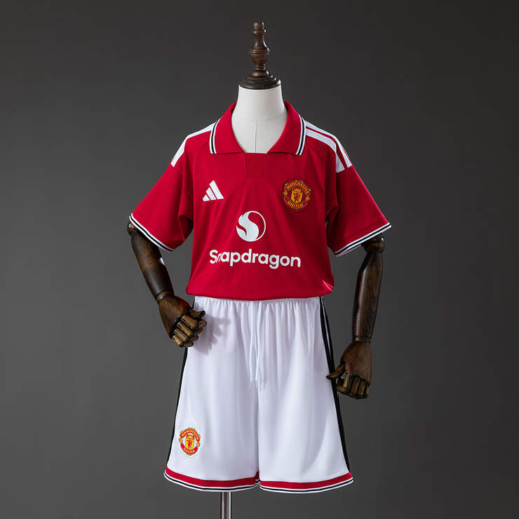 Manchester United Hemmatröja 2026/27 Barn Fotbollsställ med Shorts