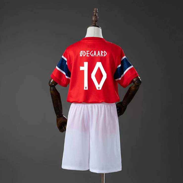 Norge Landslag VM 2026 Hemmaställ Barn Martin Ødegaard 10 Fotbollsställ med Shorts-1