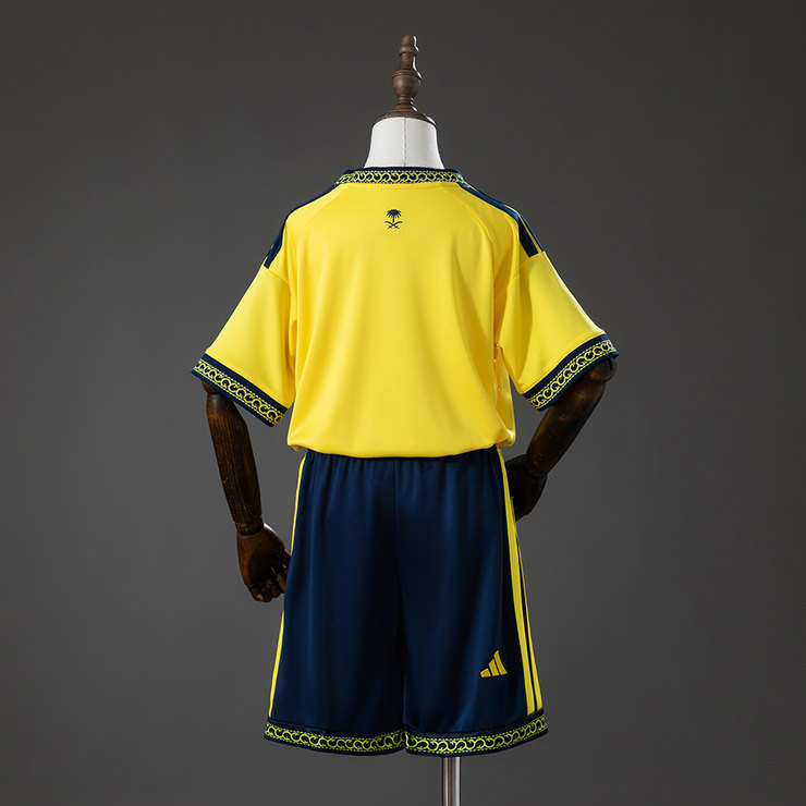 Al-Nassr 2026/27 Hemmaställ Barn Matchtröja med Shorts-1
